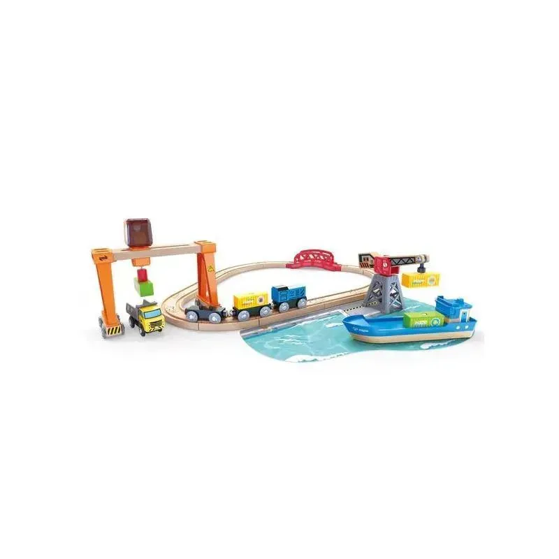 Hape - Lift & Load Harbor Set - Image 2