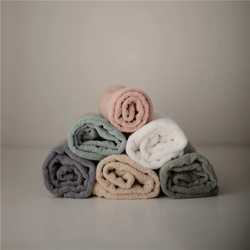 Mushie Hooded Towel - Moss - Image 6